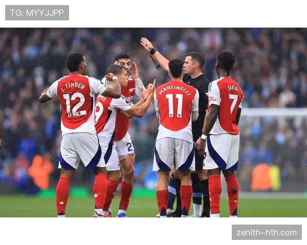 斯通斯激烈角逐中表现抢眼，赛场精彩引发观众热议