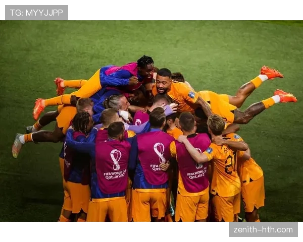 荷兰队全攻全守战术奏效，强势备战欧洲杯状态回暖引关注